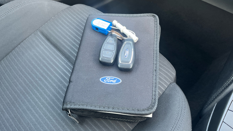 Ford Focus 1.0 EcoBoost 125 Titanium 5dr Petrol Estate